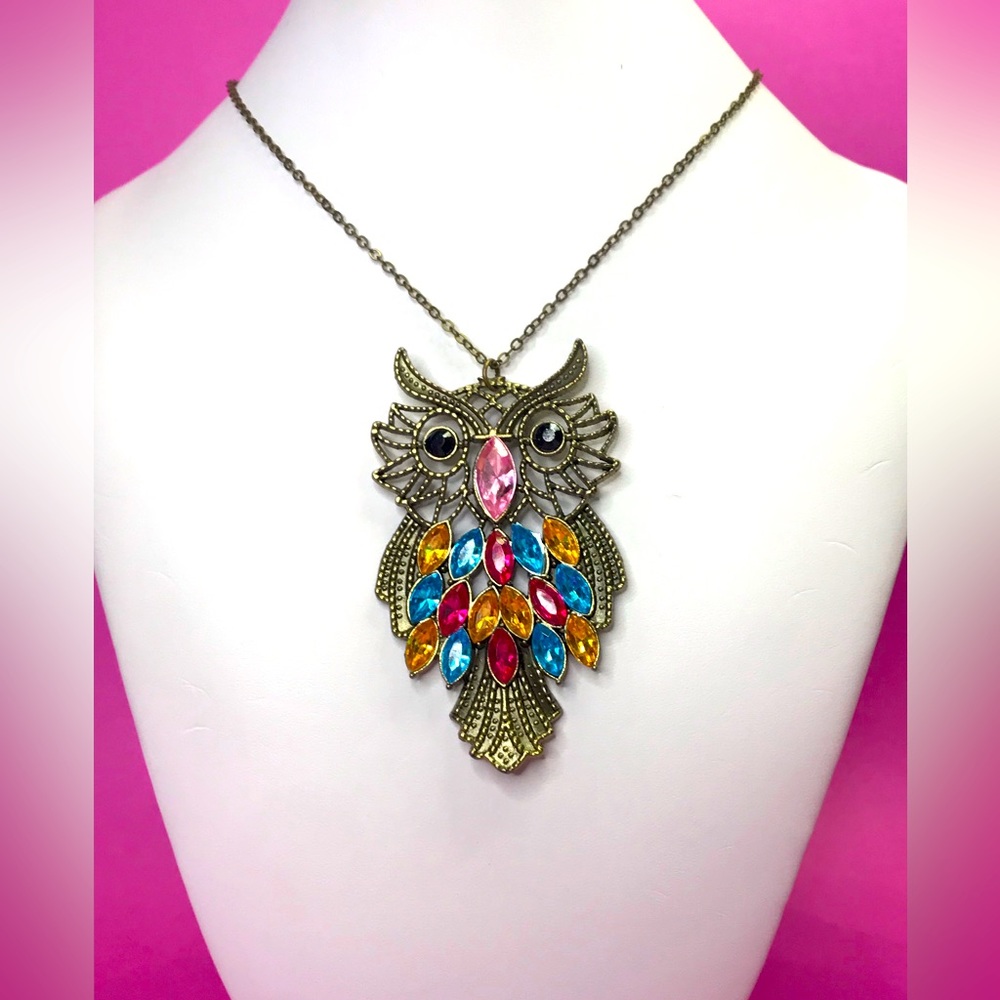 NWT Rainbow Bronze Owl Necklace 18” Length Multicolor